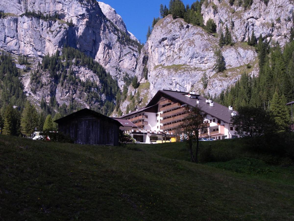 Hotel Principe Marmolada Malga Ciapela Bagian luar foto