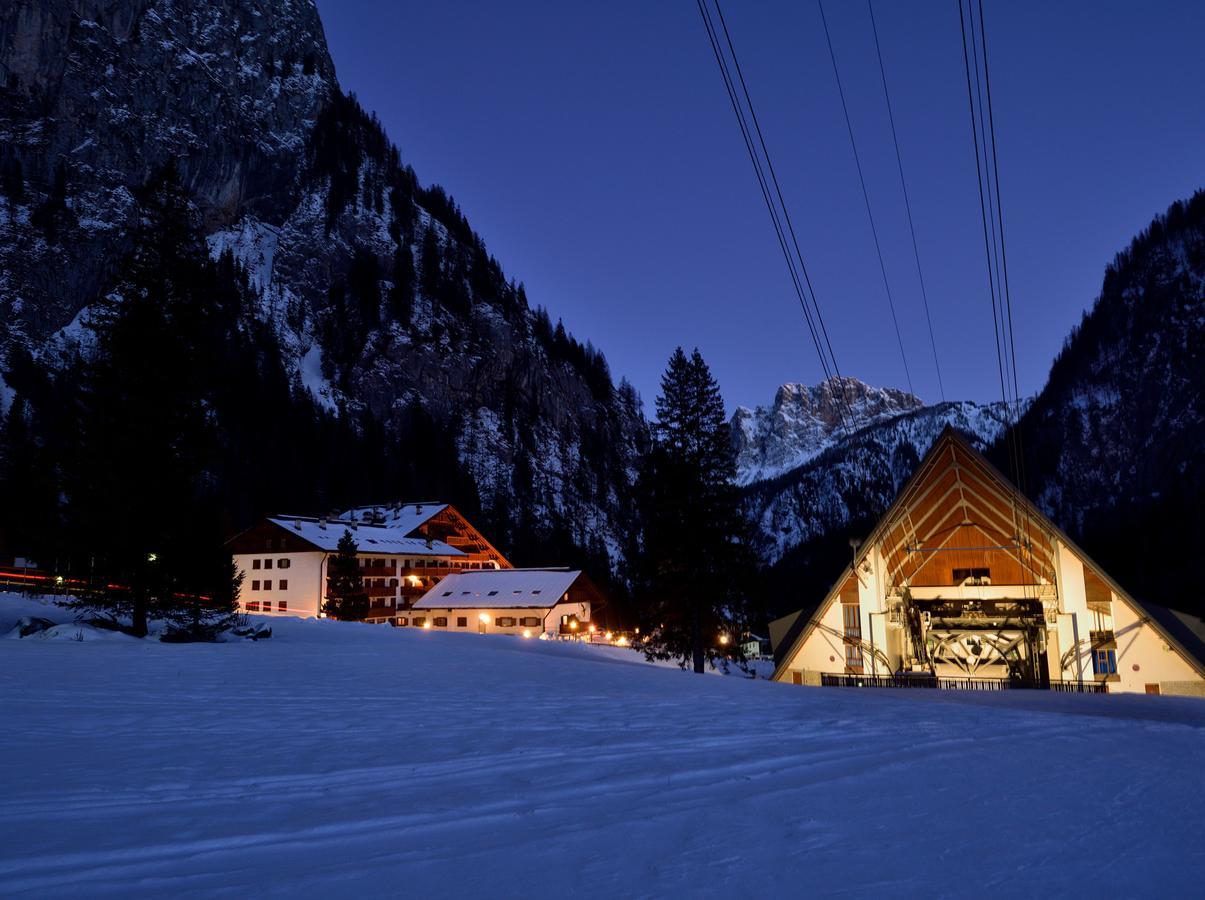 Hotel Principe Marmolada Malga Ciapela Bagian luar foto
